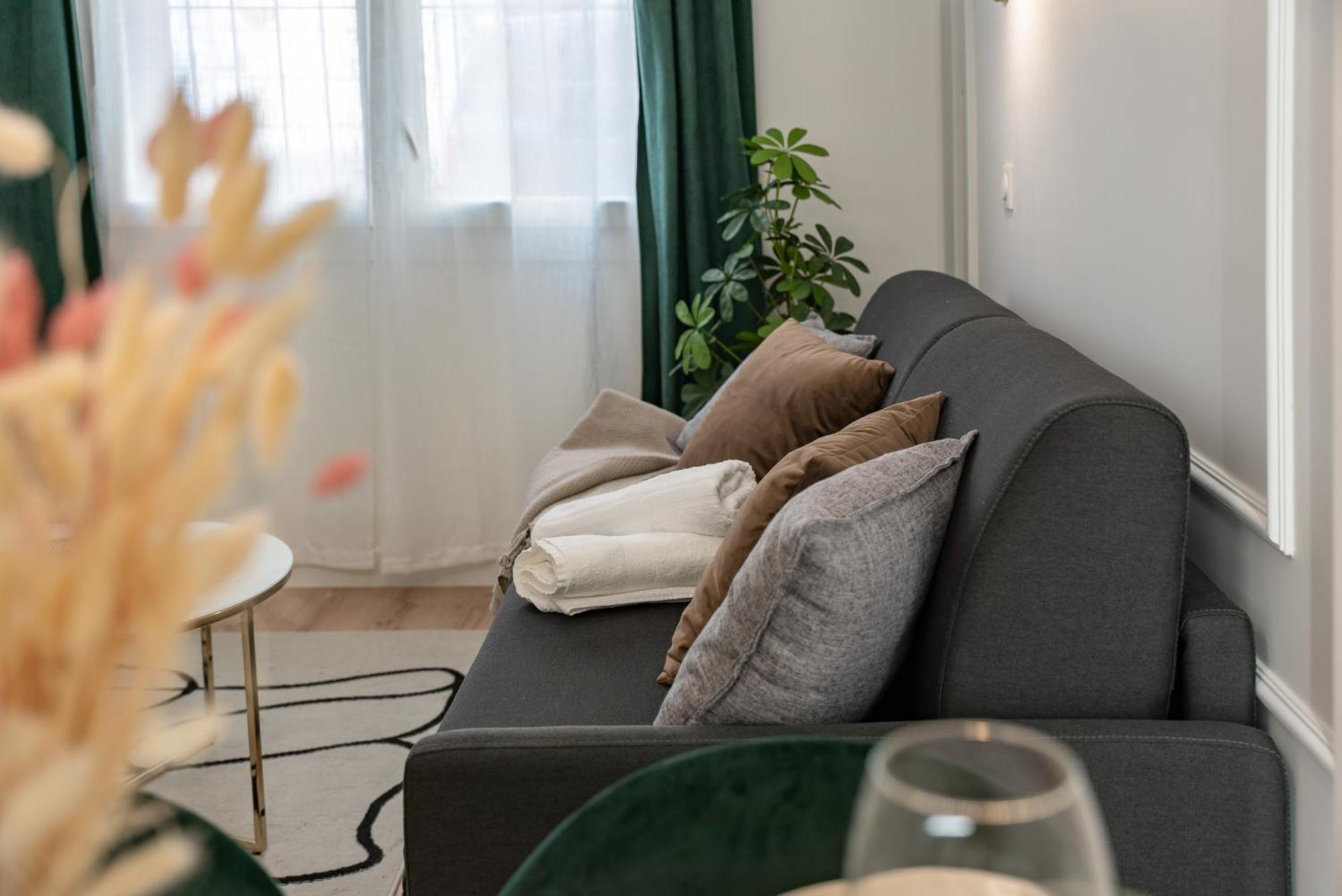 1Mn Gare De Monaco - Joli Appartement - Au Beausoleil Luaran gambar