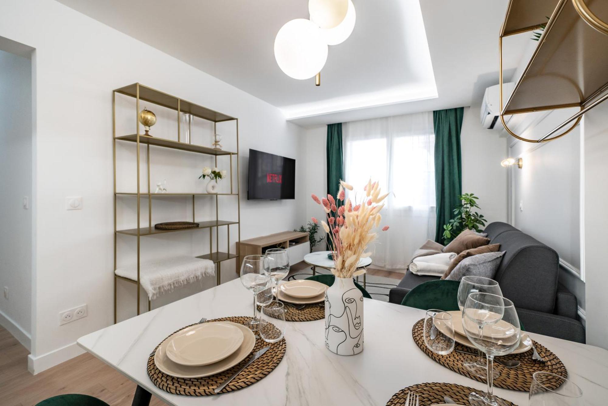 1Mn Gare De Monaco - Joli Appartement - Au Beausoleil Luaran gambar